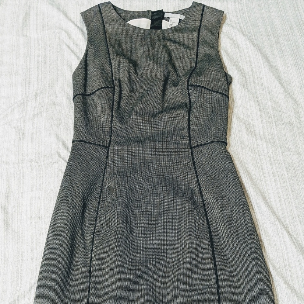 ✳️ REDUCED ✳️ H&M Dark Gray Dress